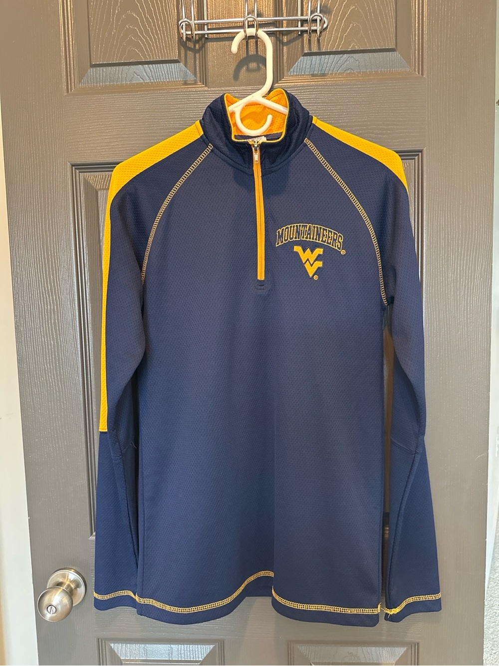 Rivalry Threads 91 WVU Mountaineers Performance Quarter Zip Pullover Size Small